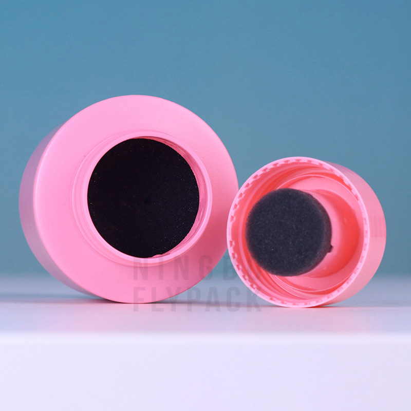 Cosmetic liquid 80ml empty nail polish remover with sponge inside with custom printing - Image 2